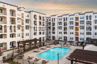 Centerpointe at Market in Riverside, CA - Building Photo