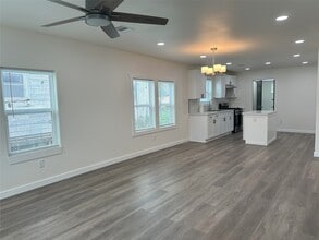 1109 13th St in Galena Park, TX - Building Photo - Building Photo