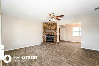 1028 Eastridge Cir in Red Oak, TX - Building Photo - Building Photo