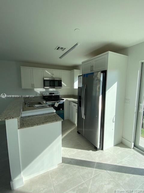 715 N 59th Ave in Hollywood, FL - Building Photo - Building Photo