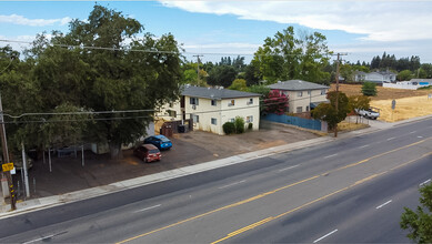 3755 Norwood Ave in Sacramento, CA - Building Photo - Building Photo