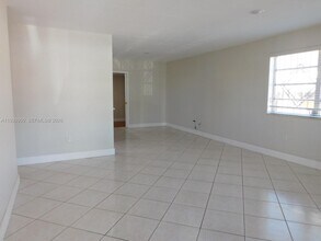 846 W 31st St in Hialeah, FL - Building Photo - Building Photo
