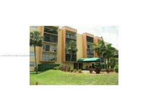14250 SW 62nd St in Miami, FL - Building Photo - Building Photo
