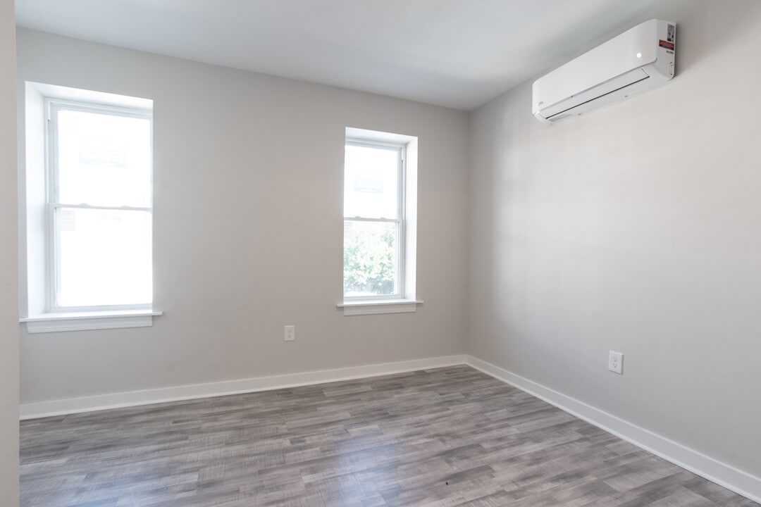 624 E Lippincott St Photo