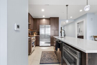 50 W Broad St in Columbus, OH - Building Photo - Building Photo