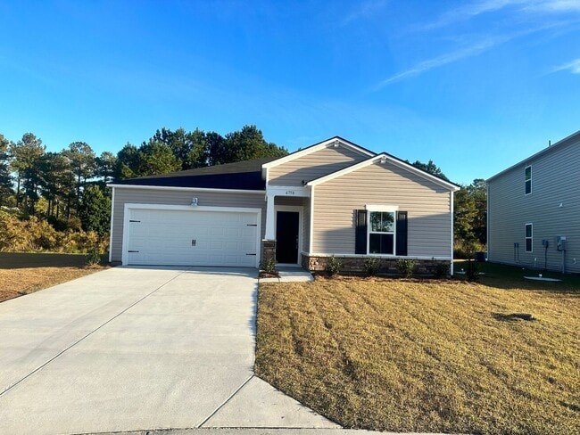 property at 6758 Tamworth Ct SW