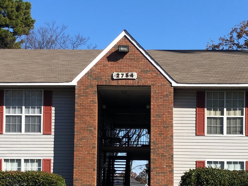 2754 W Pershing Blvd in North Little Rock, AR - Building Photo