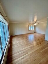 4852 N Greenwood Ave in Norridge, IL - Foto de edificio - Building Photo