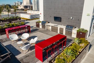 Vance in San Francisco, CA - Building Photo