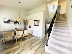 35511 Portland View Dr in Saint Helens, OR - Building Photo - Building Photo