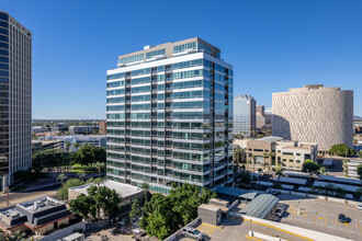 One Lexington in Phoenix, AZ - Building Photo - Building Photo