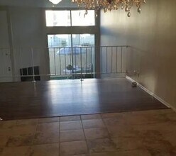 9950 Topanga Canyon Blvd, Unit 26 in Chatsworth, CA - Building Photo - Building Photo