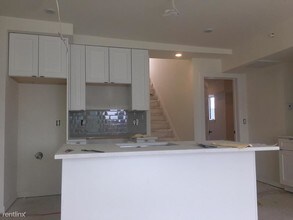 1710 Cambridge St in Philadelphia, PA - Building Photo - Building Photo