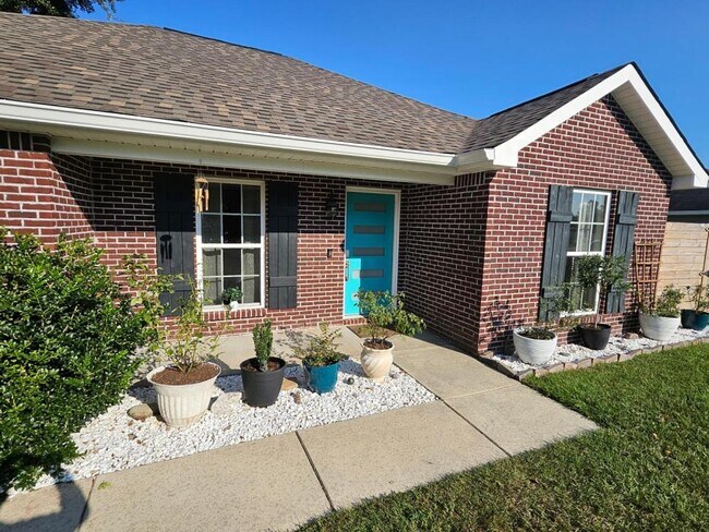 303 Twin Lakes Blvd in Long Beach, MS - Building Photo - Building Photo