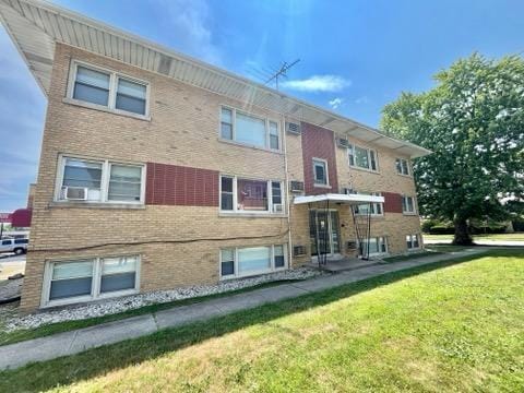 property at 18428 Torrence Ave