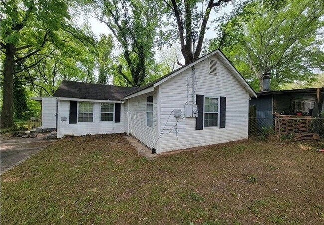 property at 2940 Grand Ave SW