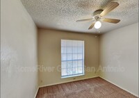 10601 Starcrest Dr photo'