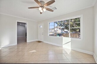 220 Armstrong St in Houston, TX - Building Photo - Building Photo