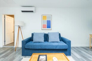 179 E 102nd St in New York, NY - Building Photo