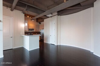 1 E Lexington Ave in Phoenix, AZ - Building Photo - Building Photo
