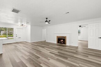 6120 5th Ave N in St. Petersburg, FL - Building Photo - Building Photo
