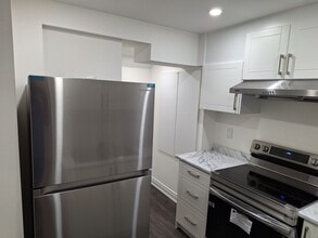 75 Cobriza Cres in Brampton, ON - Building Photo - Building Photo