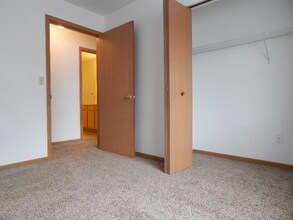 1112 W 4th St in Erie, PA - Building Photo - Building Photo