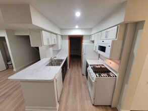 3316 Huntington Ln in Island Lake, IL - Building Photo - Building Photo