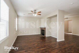 8348 Lambtin Quay Ave in Las Vegas, NV - Building Photo - Building Photo