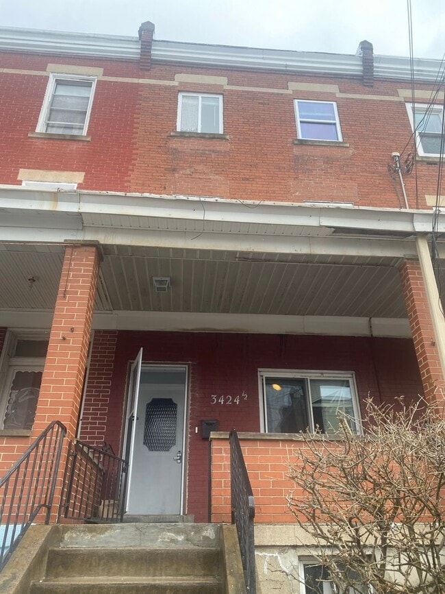 property at 3424 1/2 Ward St