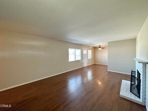 36 La Verne Ave in Ventura, CA - Building Photo - Building Photo