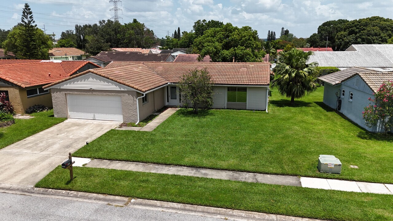 5643 Minute Man Ct in Orlando, FL - Building Photo