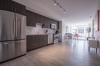 900 Beacon St in Boston, MA - Building Photo - Building Photo