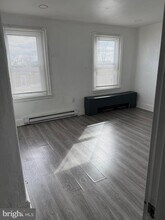 6135 Vine St in Philadelphia, PA - Building Photo - Building Photo