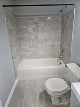 53 Juniper Way, Unit 53 Juniper Way in Trenton, NJ - Building Photo - Building Photo