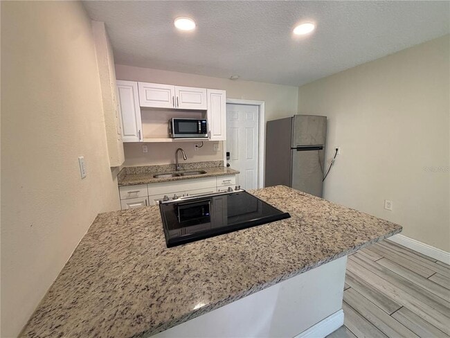 810 8th St in St. Cloud, FL - Building Photo - Building Photo