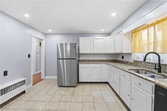 5 Bradley St in Providence, RI - Building Photo - Building Photo