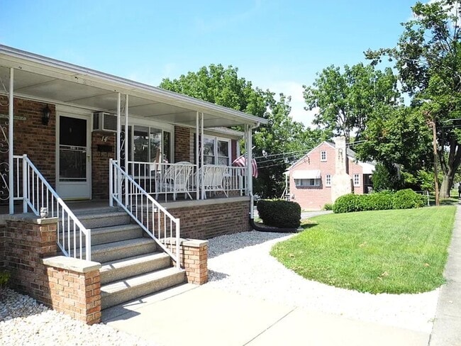 property at 12-14 N Phillips Ave