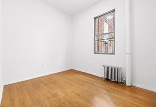 247 W 63rd St, Unit PHE in New York, NY - Building Photo - Building Photo