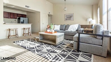 2700 N 7th St in Broken Arrow, OK - Building Photo - Building Photo