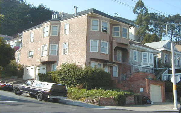 1494 Noe St in San Francisco, CA - Building Photo - Building Photo