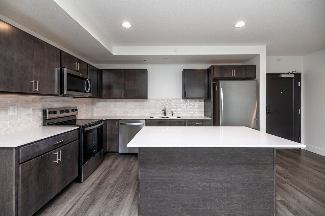 Tempo East Village in Des Moines, IA - Building Photo