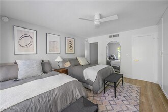 1742 Bald Eagle Dr in Naples, FL - Building Photo - Building Photo