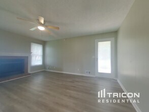 1810 Woodberry Ct in Canton, GA - Building Photo - Building Photo