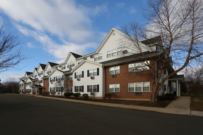 Tivoli Gardens in East Haven, CT - Building Photo - Building Photo