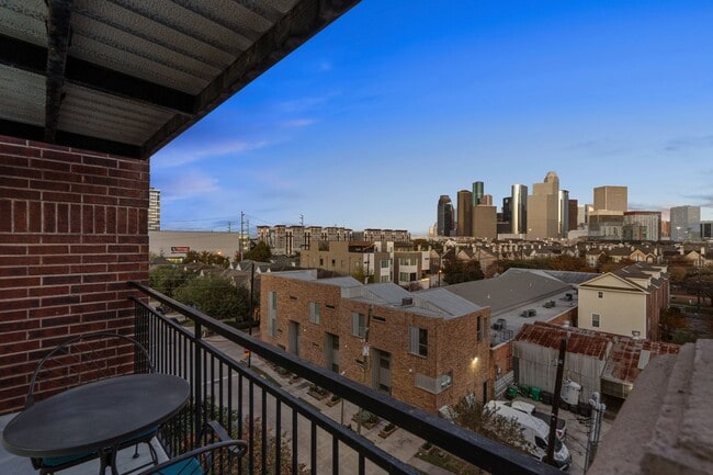 property at 1900 Genesee St