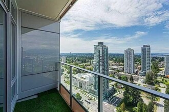 13495 Central Ave in Surrey, BC - Building Photo - Building Photo