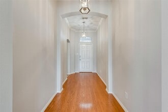 5909 Paloma Blanca Dr in Fort Worth, TX - Building Photo - Building Photo