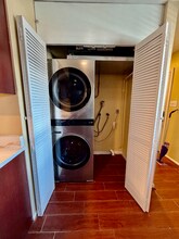 4013 Parkwood Ct in Brentwood, MD - Building Photo - Building Photo