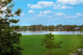 190 W Breezy Way in The Woodlands, TX - Building Photo - Building Photo